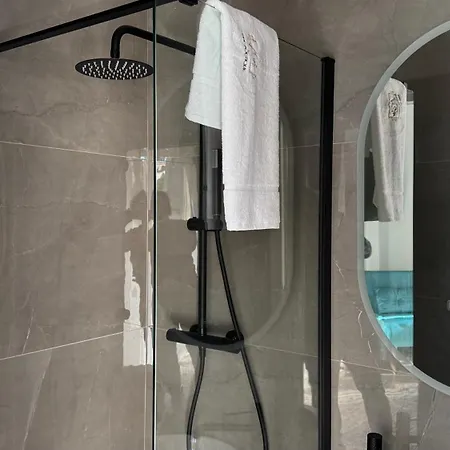 Nocleg ze śniadaniem Ac Gold Boutique &