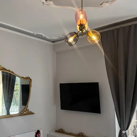 Nocleg ze śniadaniem Ac Gold Boutique & 4*