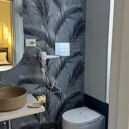 Ac Gold Boutique & 4*