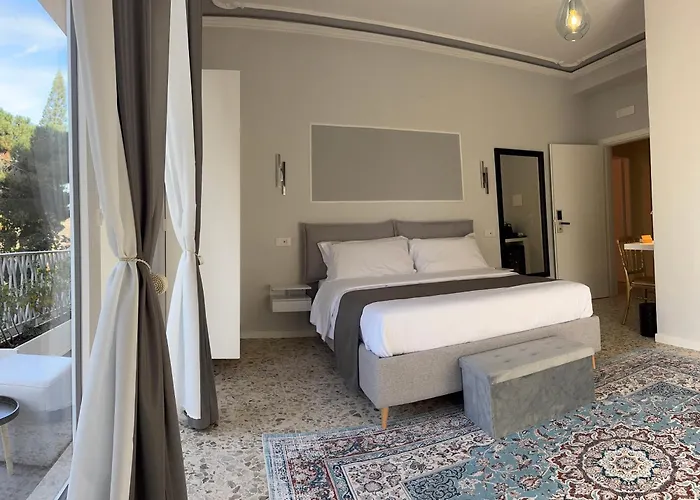 Couette-café Ac Gold Boutique Rooms&suite 4*