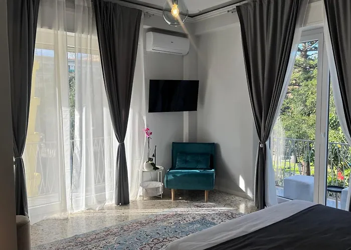 Ac Gold Boutique Rooms&suite Couette-café Reggio de Calabre