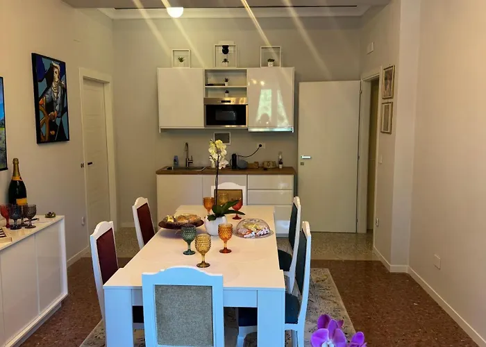 Ac Gold Boutique Rooms&suite 4*