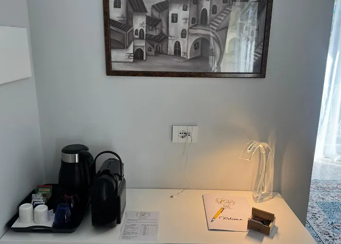 Ac Gold Boutique & Bed and Breakfast