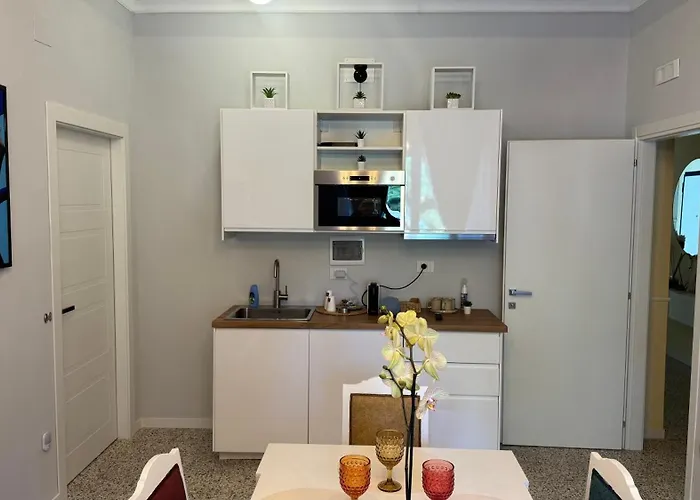 Couette-café Ac Gold Boutique Rooms&suite