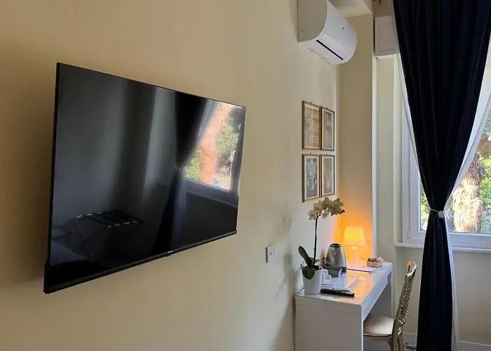 Ac Gold Boutique Rooms&suite Couette-café 4*